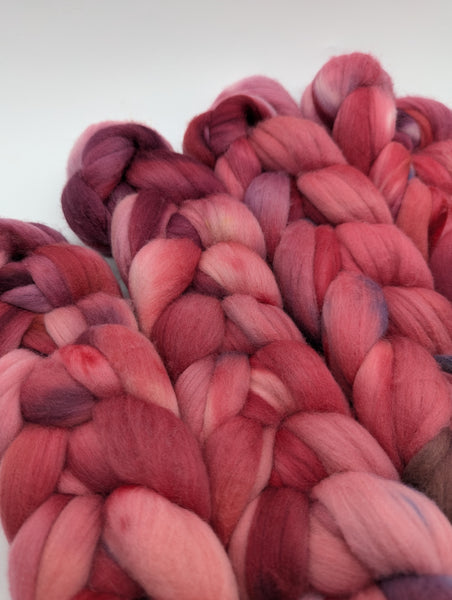 Hand Dyed Rambouillet 115g