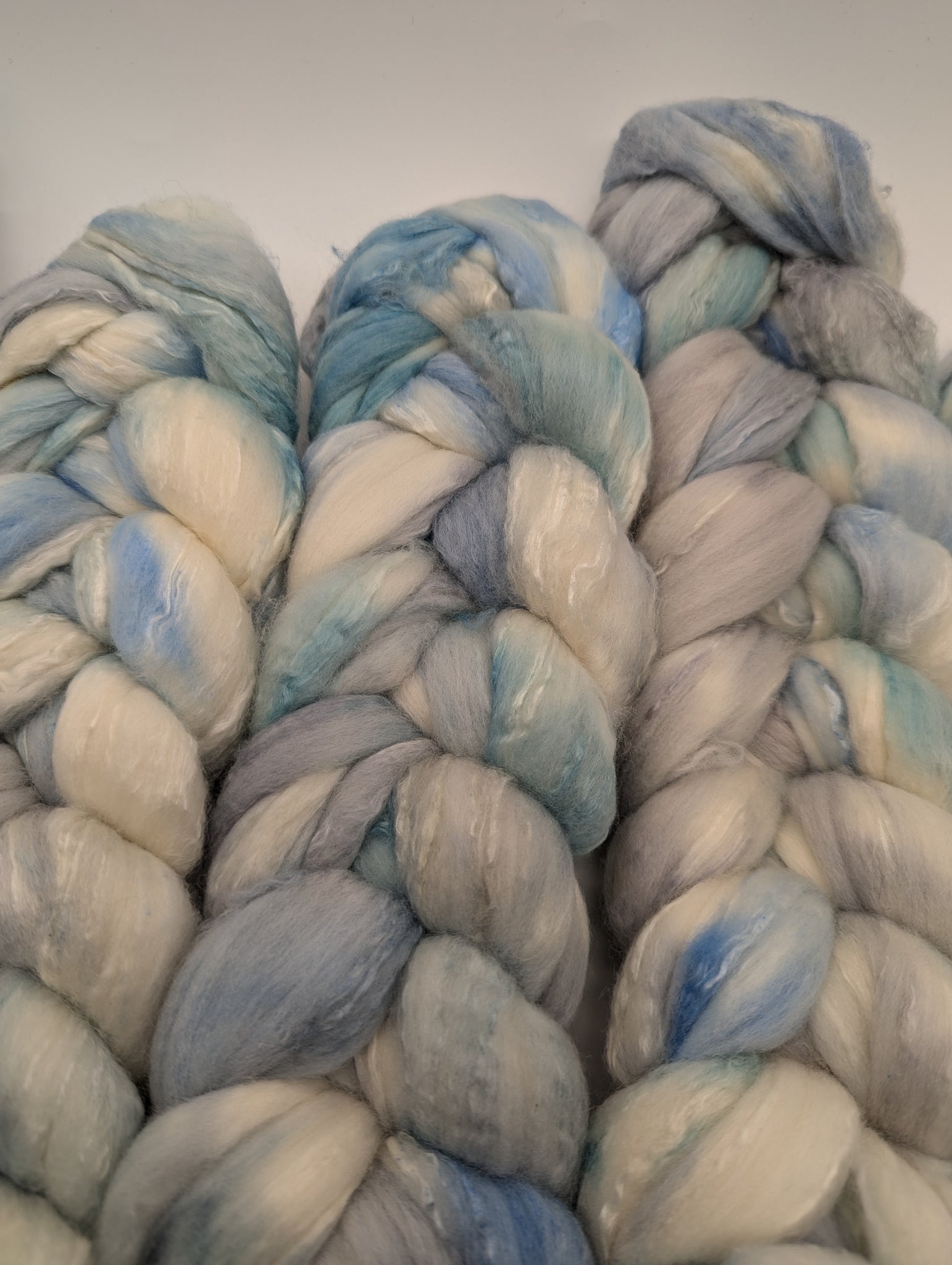 66/17/17 Merino/Cashmere/Tussah Silk - Hand Dyed, 115g