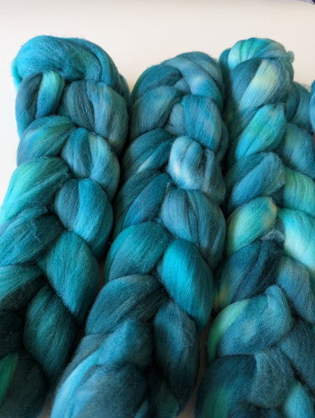 Hand Dyed Targhee 100g