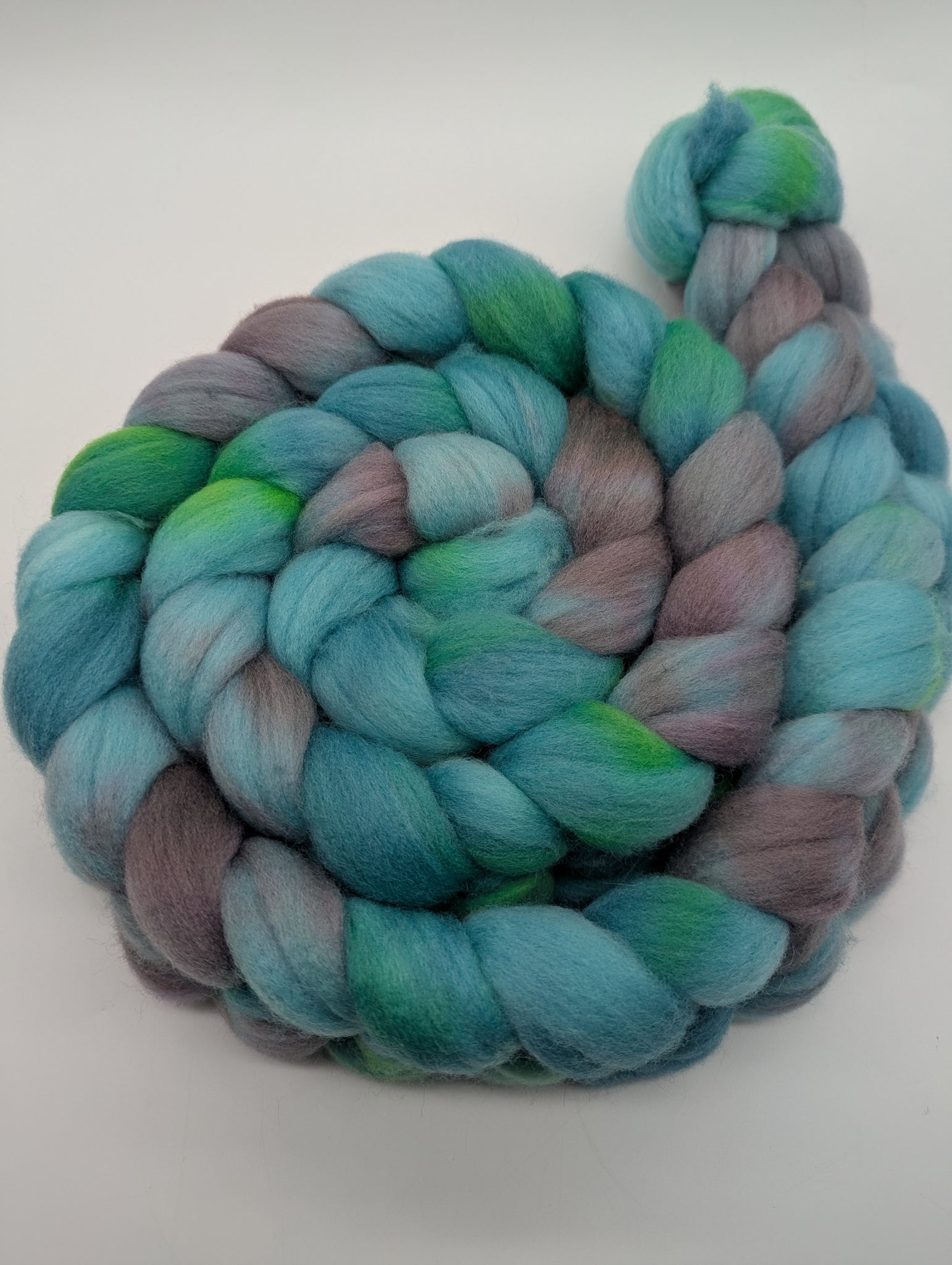 250g Hand Dyed Cormo